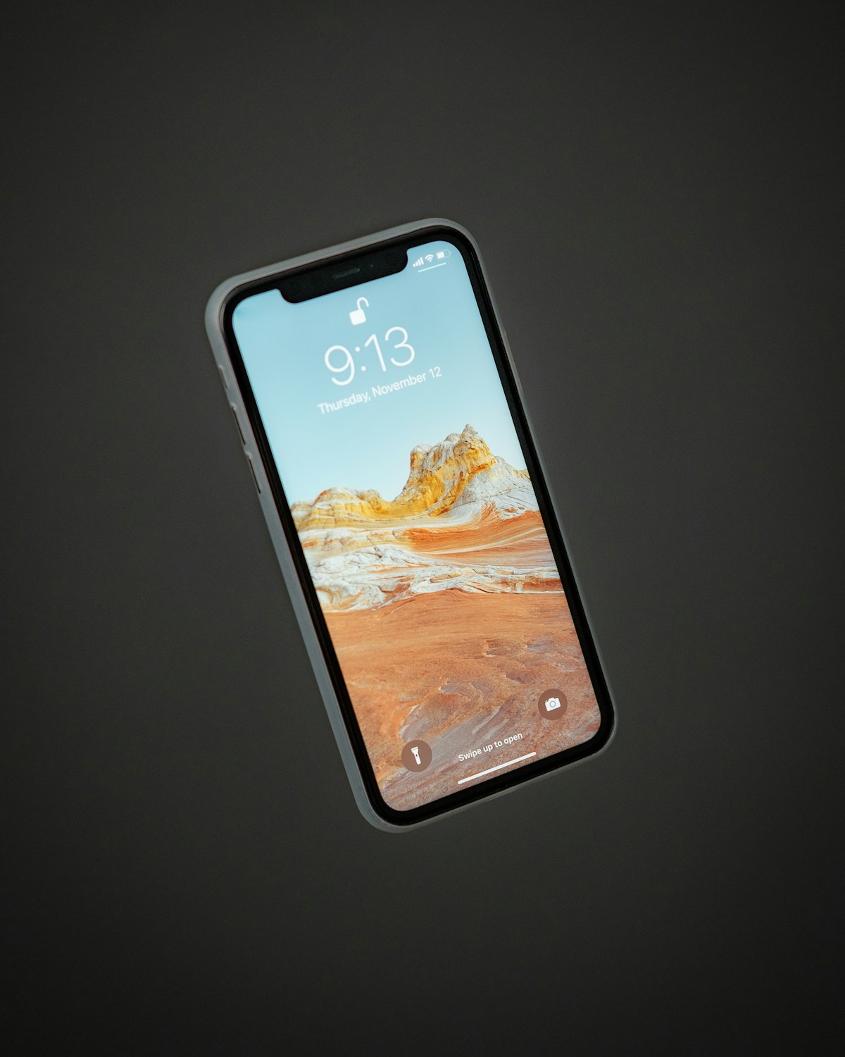 Cambio de batería de iPhone con herramientas profesionales
